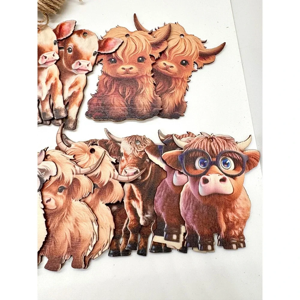 Highland Cow Wooden Ornaments Set Farmhouse Cattle Decor Jute Twine Garland 20pc